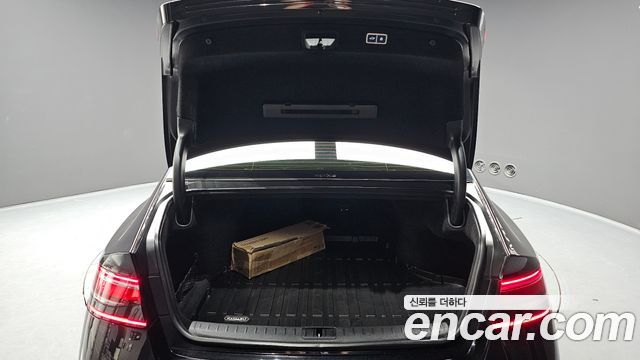Genesis G90 2022 — photo 20