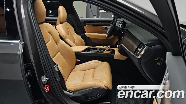 Volvo S90 2024 — photo 16