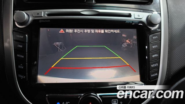 Hyundai Accent 2014 — photo 20