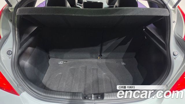 Hyundai Accent 2014 — photo 22