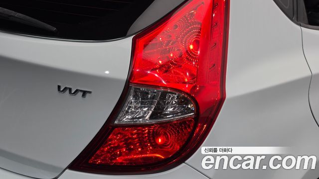 Hyundai Accent 2014 — photo 9