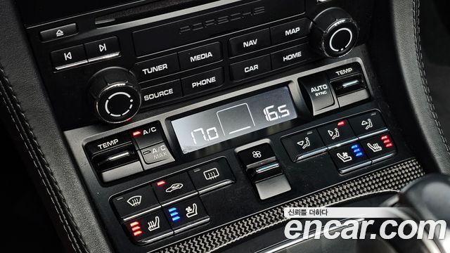 Porsche 718 2018 — photo 19