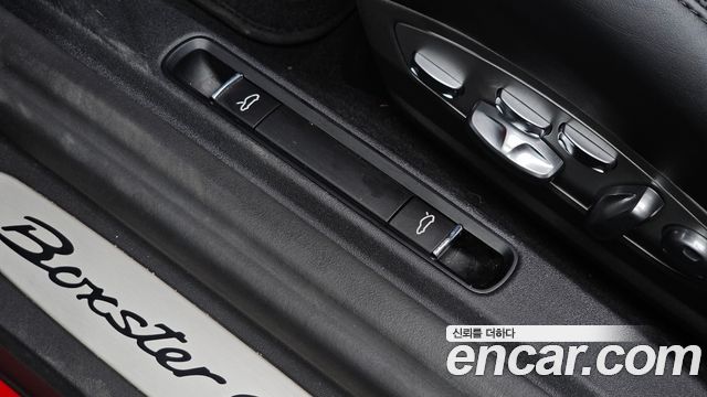 Porsche 718 2018 — photo 28