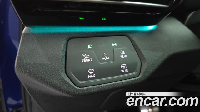 Volkswagen ID.4 2023 — photo 19