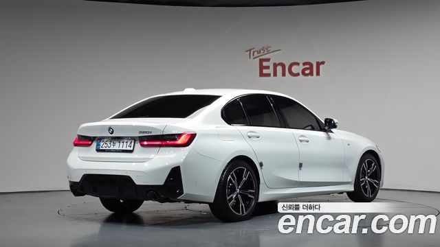 BMW 3-Series 2025 — photo 2