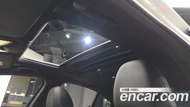 BMW 3-Series 2025 — photo 22