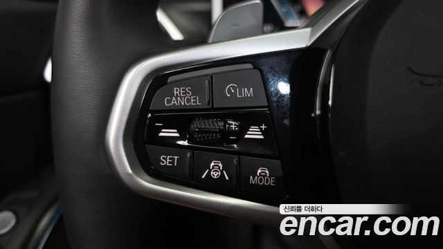BMW 3-Series 2025 — photo 23