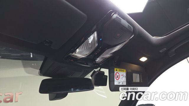 BMW 3-Series 2025 — photo 28