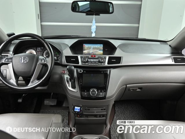 Honda Odyssey 2015 — photo 7
