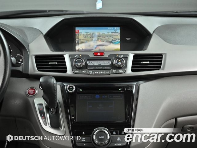 Honda Odyssey 2015 — photo 14