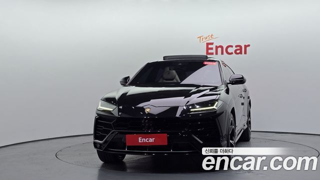 Lamborghini Urus 2020 — photo 3
