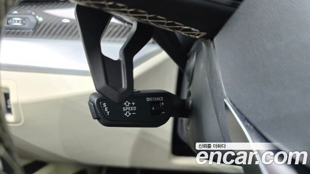 Lamborghini Urus 2020 — photo 29