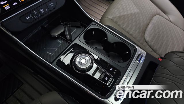 Kia Canival 2025 — photo 12