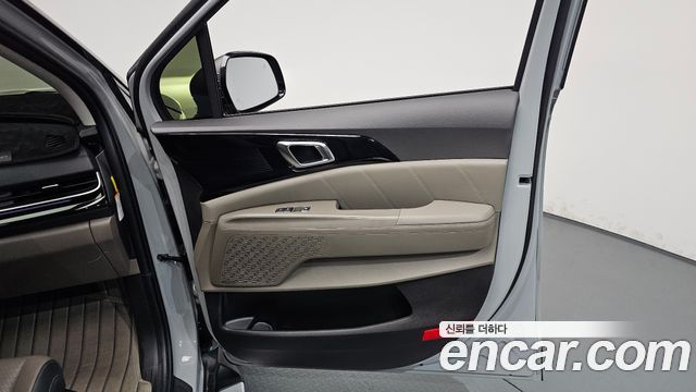 Kia Canival 2025 — photo 15