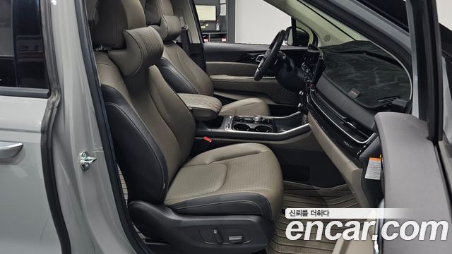 Kia Canival 2025 — photo 16