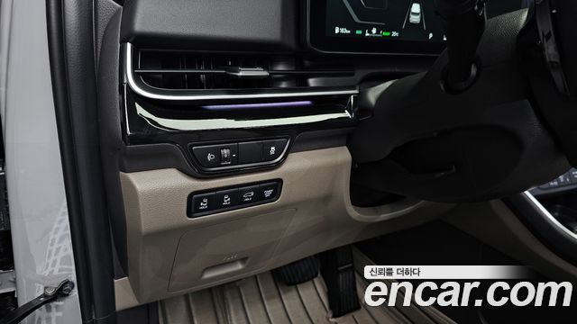 Kia Canival 2025 — photo 36