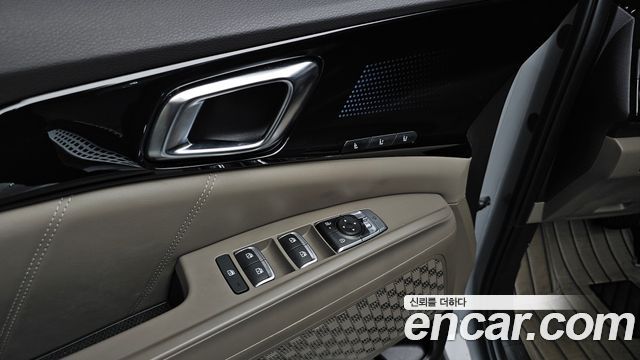 Kia Canival 2025 — photo 39