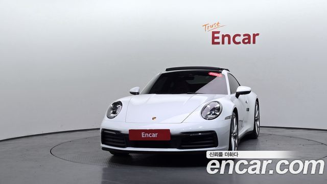 Porsche 911 2020 — photo 3