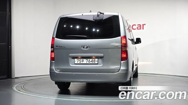 Hyundai Starex 2019 — photo 4