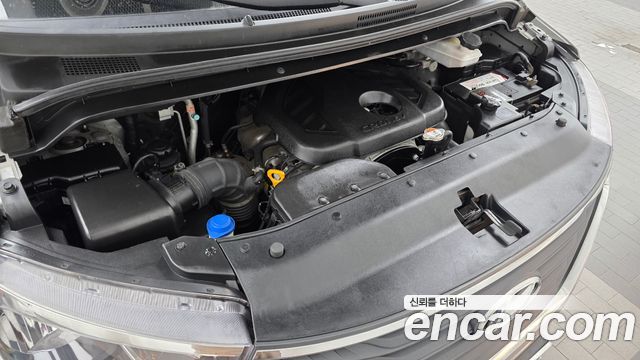 Hyundai Starex 2019 — photo 6
