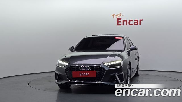 Audi A4 2021 — photo 3