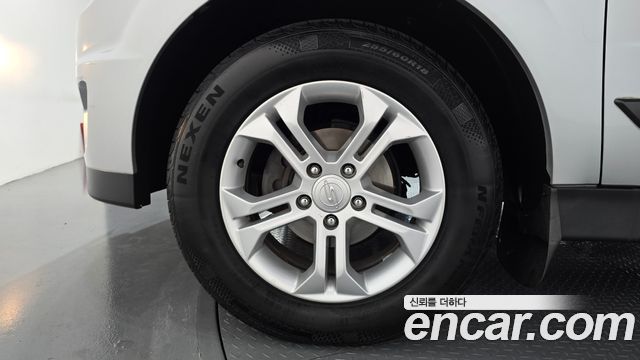 KG Mobility KORANDO 2014 — photo 5