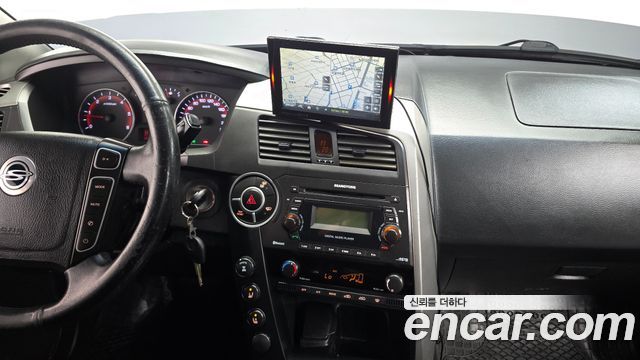 KG Mobility KORANDO 2014 — photo 13
