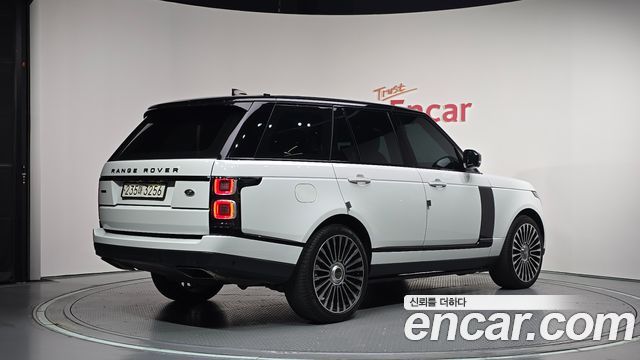 Land Rover Range Rover 2019 — photo 2