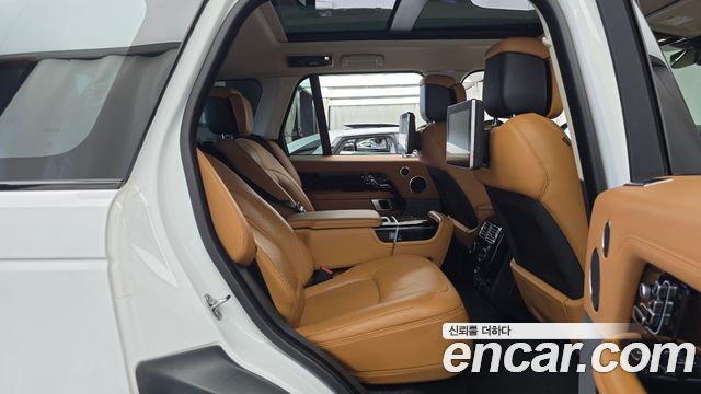 Land Rover Range Rover 2019 — photo 12