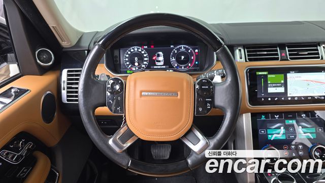 Land Rover Range Rover 2019 — photo 13