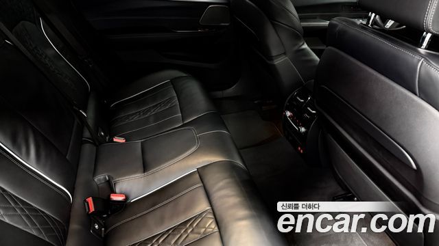 BMW Gran Turismo 2024 — photo 10