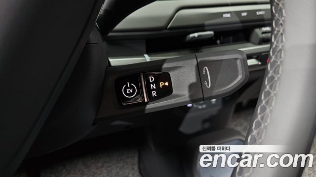 Kia EV3 2025 — photo 9