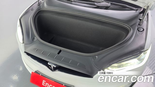 Tesla Model X 2023 — photo 6