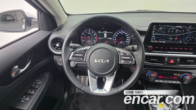 Kia K3 2024 — photo 13