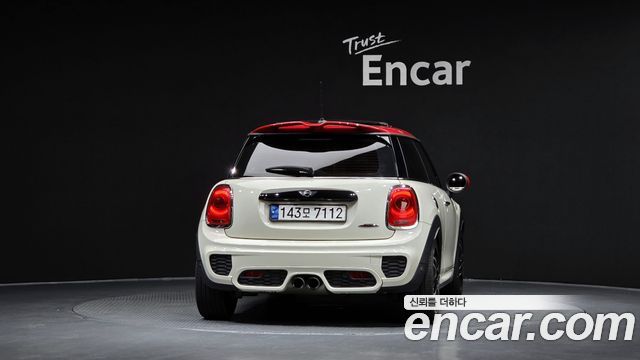 Mini Cooper 2016 — photo 4