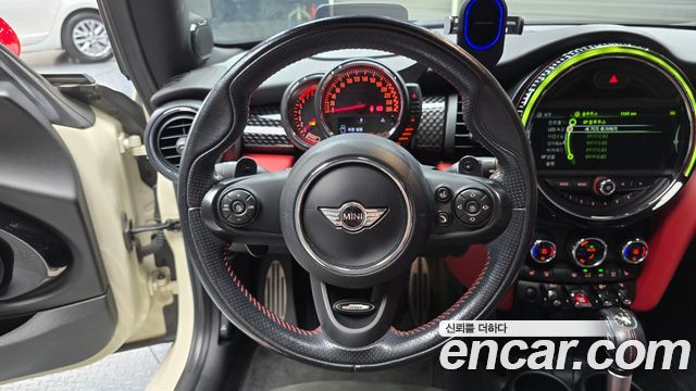 Mini Cooper 2016 — photo 12
