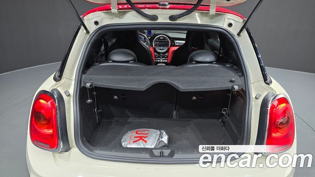 Mini Cooper 2016 — photo 20