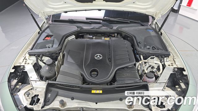Mercedes-Benz CLS-Class 2021 — photo 6