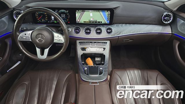 Mercedes-Benz CLS-Class 2021 — photo 10