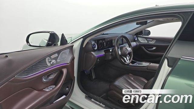 Mercedes-Benz CLS-Class 2021 — photo 13