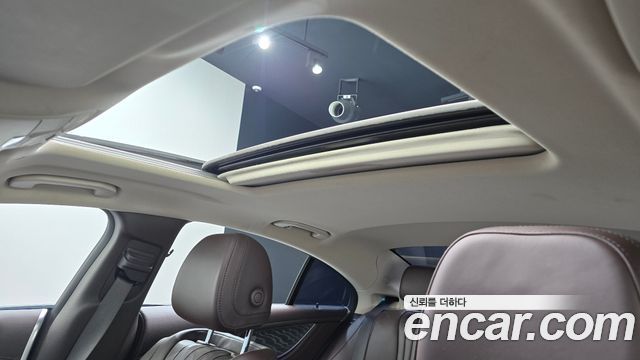 Mercedes-Benz CLS-Class 2021 — photo 23