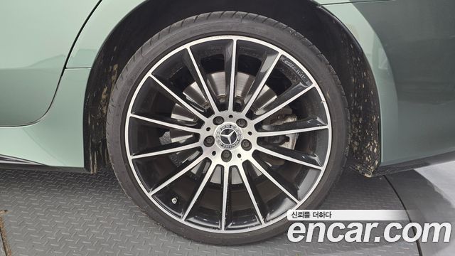 Mercedes-Benz CLS-Class 2021 — photo 7