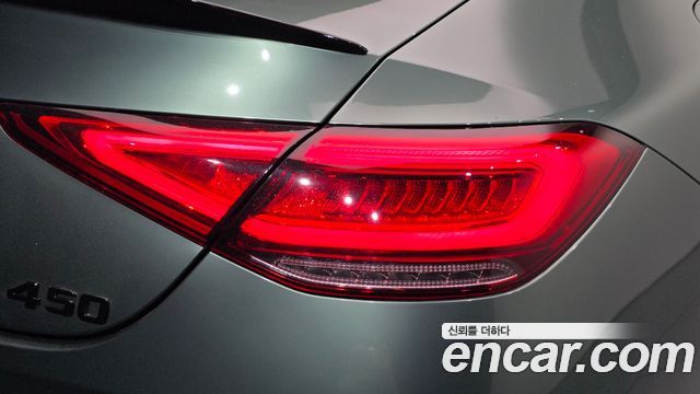 Mercedes-Benz CLS-Class 2021 — photo 9