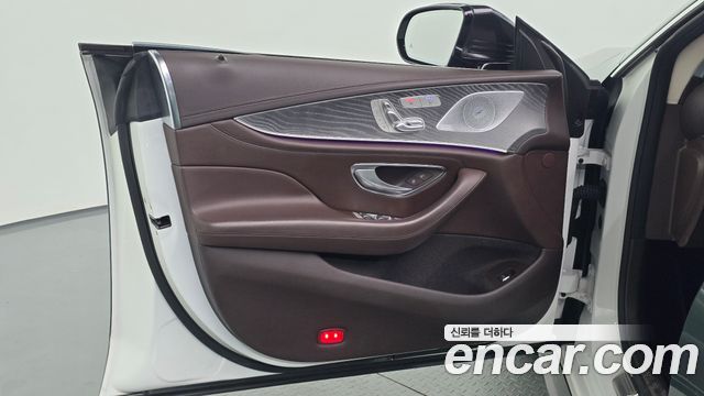 Mercedes-Benz CLS-Class 2021 — photo 14