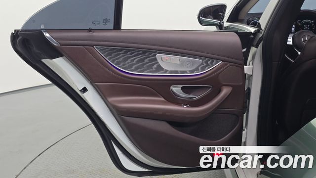 Mercedes-Benz CLS-Class 2021 — photo 15
