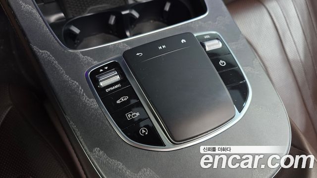 Mercedes-Benz CLS-Class 2021 — photo 33