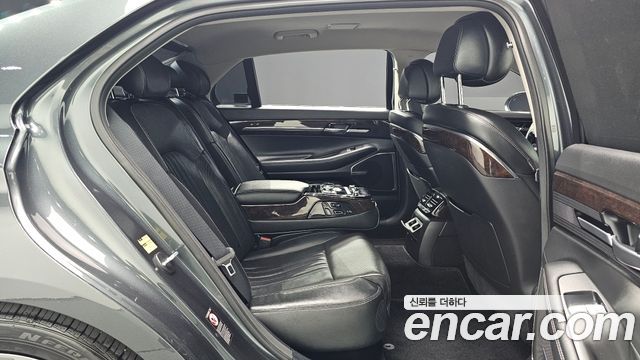Genesis EQ900 2018 — photo 17