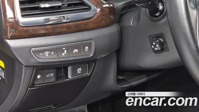 Genesis EQ900 2018 — photo 21