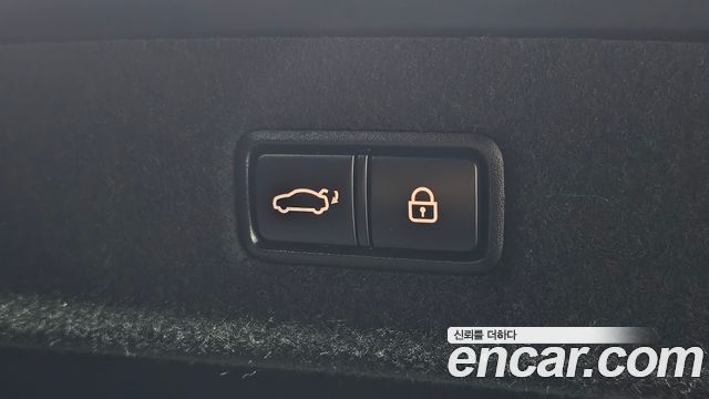 Genesis EQ900 2018 — photo 23