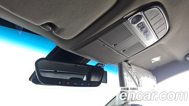 Genesis EQ900 2018 — photo 25